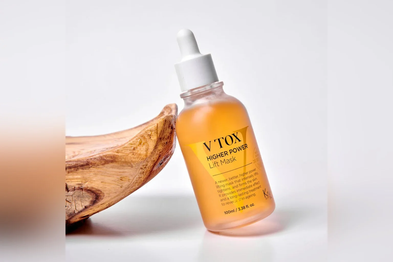 Zabieg V-Tox Lift Mask – na czym polega i dlaczego to idealny zabieg bankietowy?
